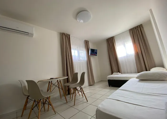 Sunny Lägenhetshotell Potos