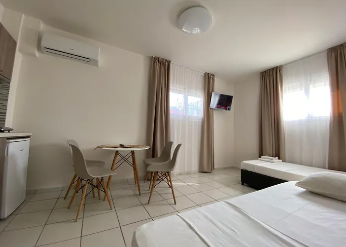 Lägenhetshotell Sunny Potos