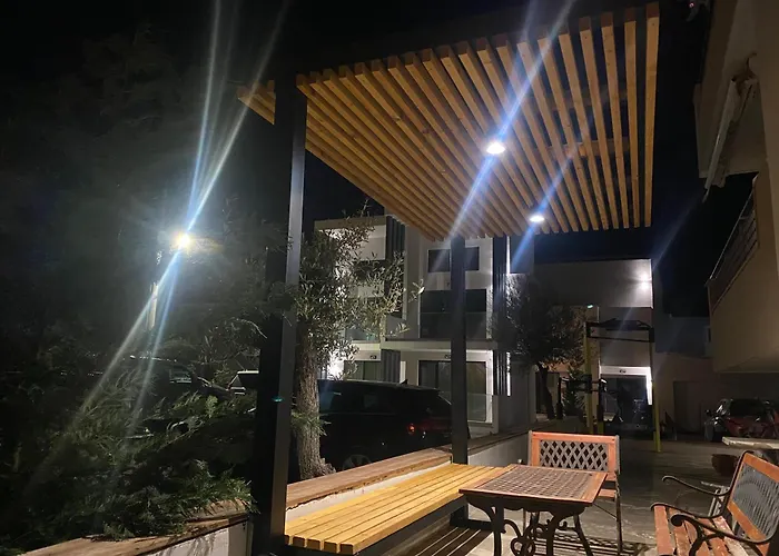 Sunny Lägenhetshotell 4*