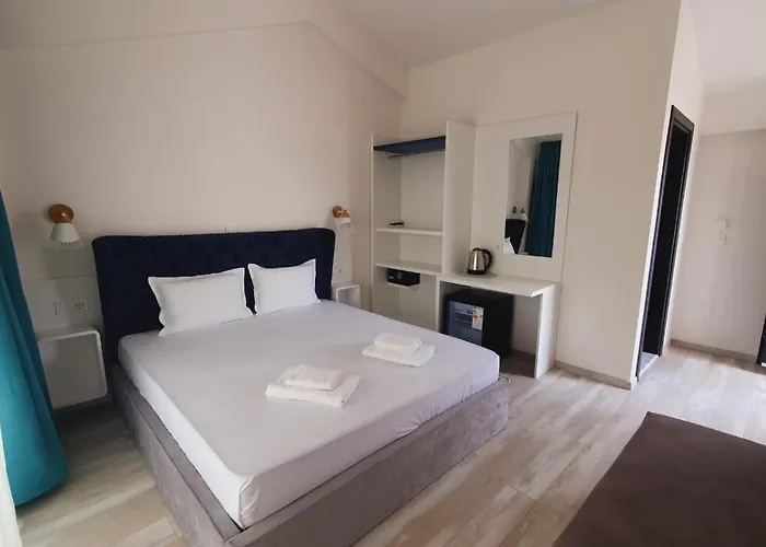 Sunny Lägenhetshotell 4*