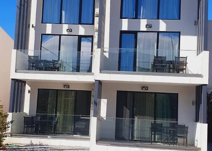 Lägenhetshotell Sunny Potos